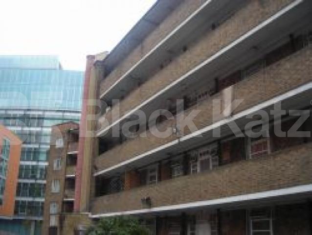 			new instruction, 3 Bedroom, 1 bath, 1 reception Flat			 North Wharf Road, Paddington